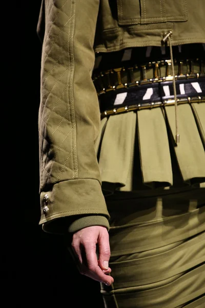 Look 6